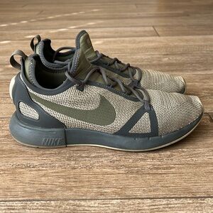 Nike Men’s Duel Racer